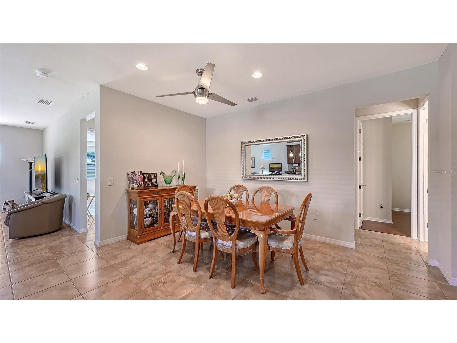 5341 Sundew Drive Sarasota FL 34238 A4670645 image18