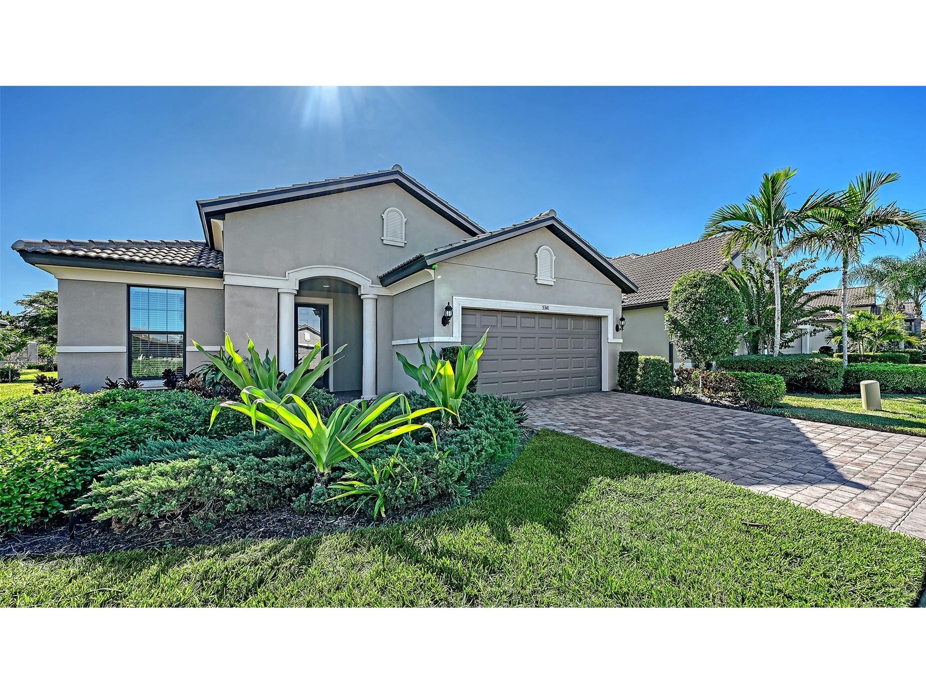 5341 Sundew Drive Sarasota FL 34238 A4670645 image4
