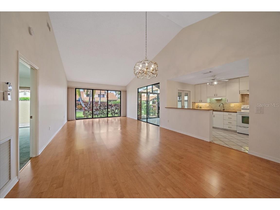 5343 Huntingwood Court #33 Sarasota FL 34235 A4662911 image5