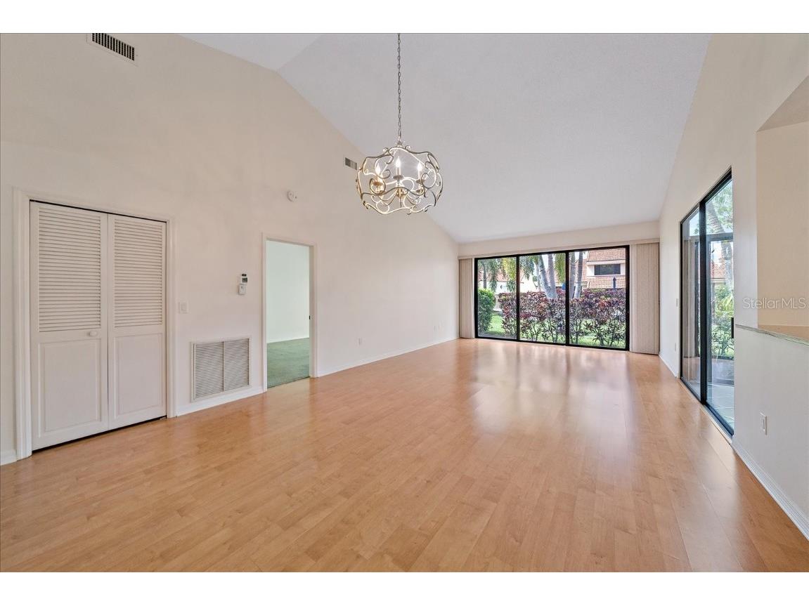 5343 Huntingwood Court #33 Sarasota FL 34235 A4662911 image6