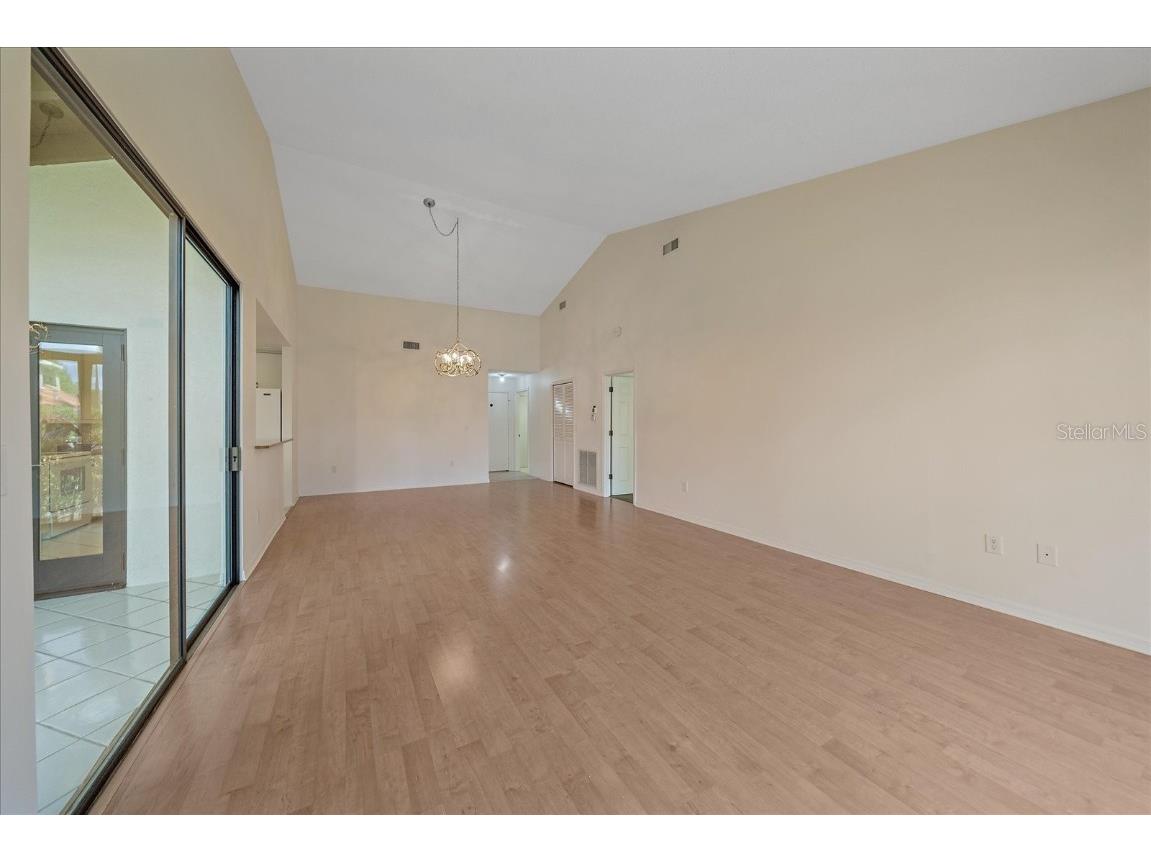 5343 Huntingwood Court #33 Sarasota FL 34235 A4662911 image9