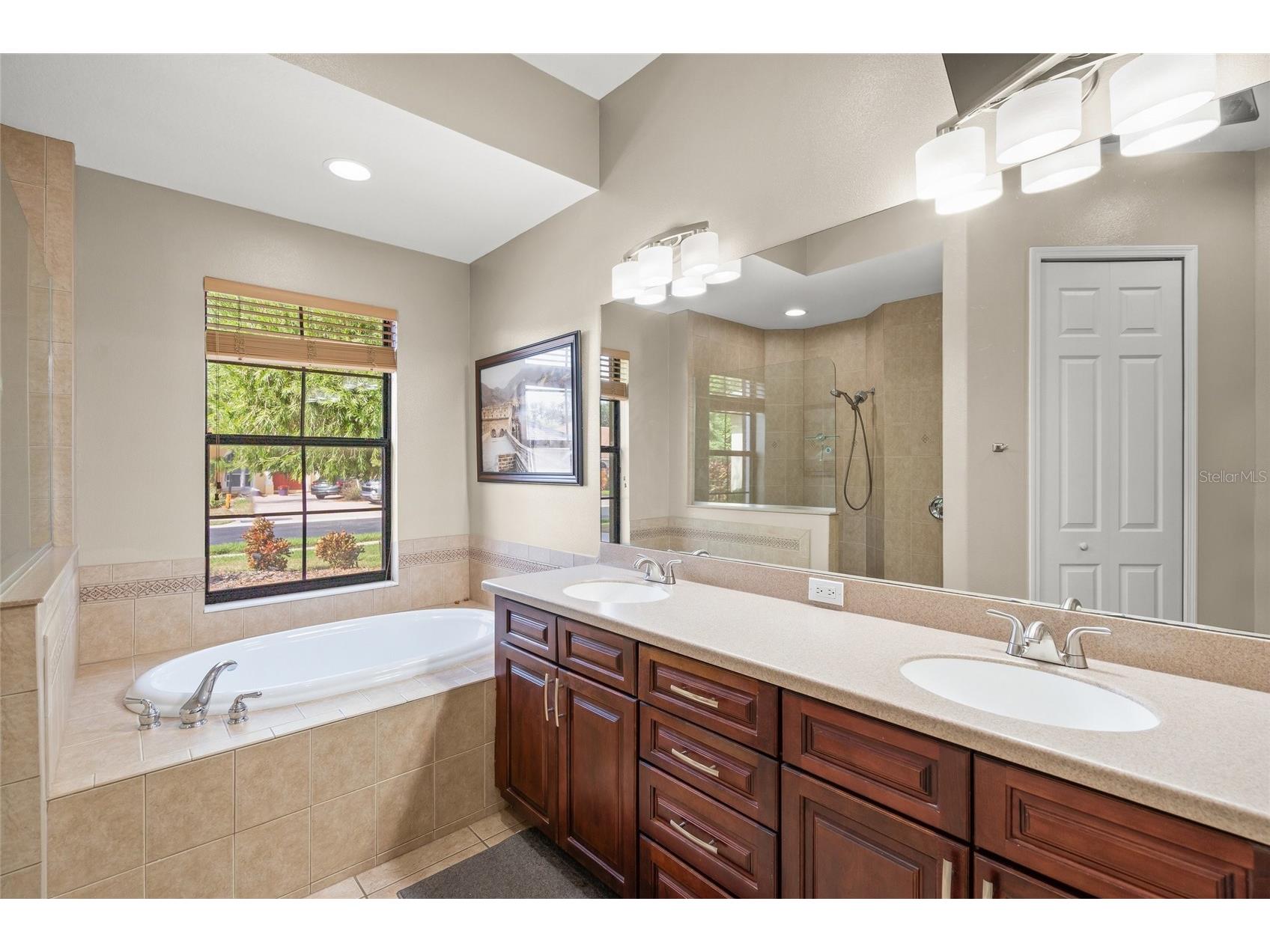 5343 Nathaniel Place Sarasota FL 34233 A4674920 image22