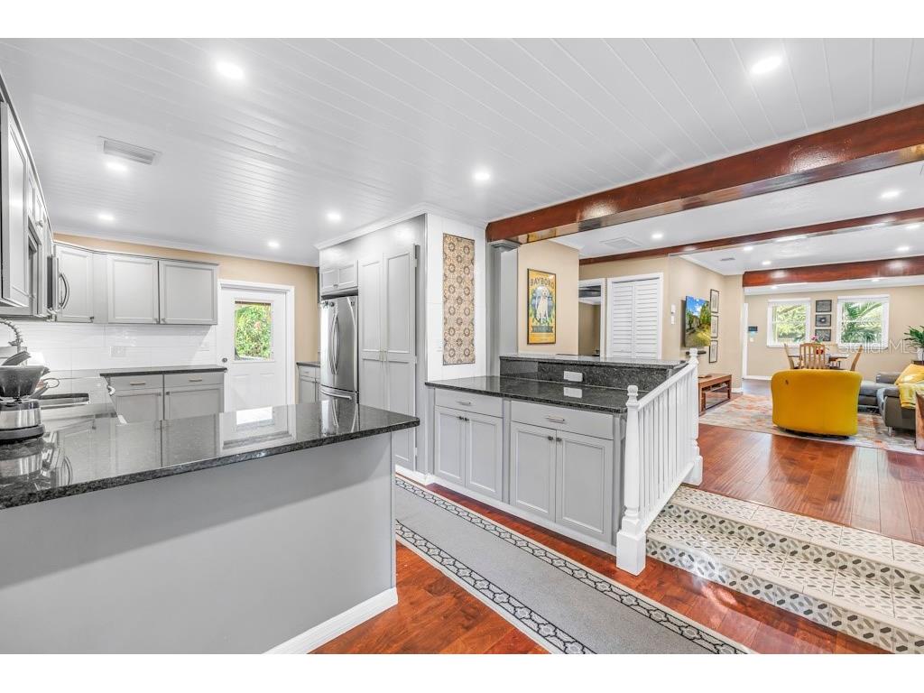 5344 1st Avenue S Saint Petersburg FL 33707 TB8460912 image11