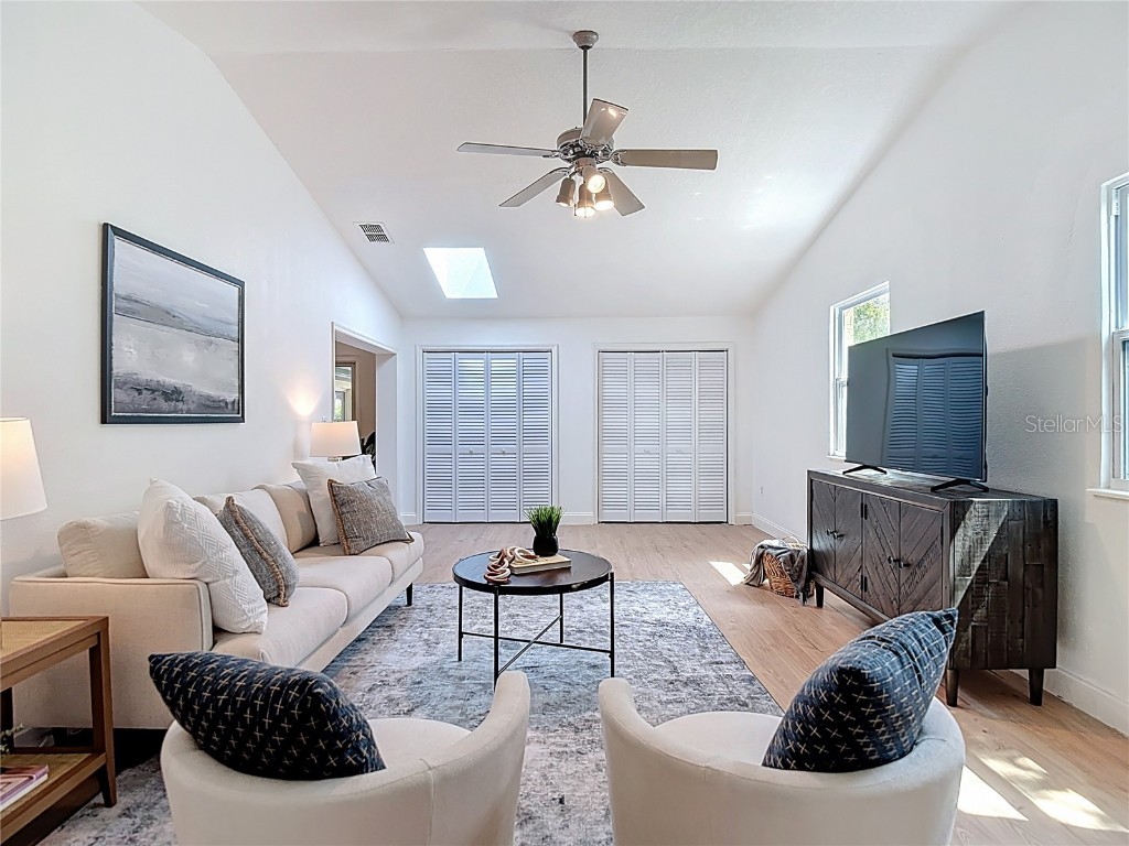 5344 Lowell Avenue Spring Hill FL 34609 TB8318624 image2