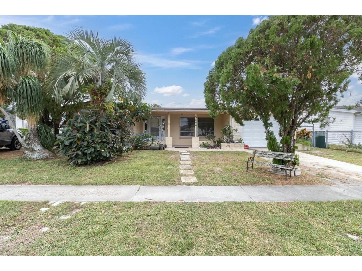 5344 Nancy Lane Holiday FL 34690 W7869809 image1