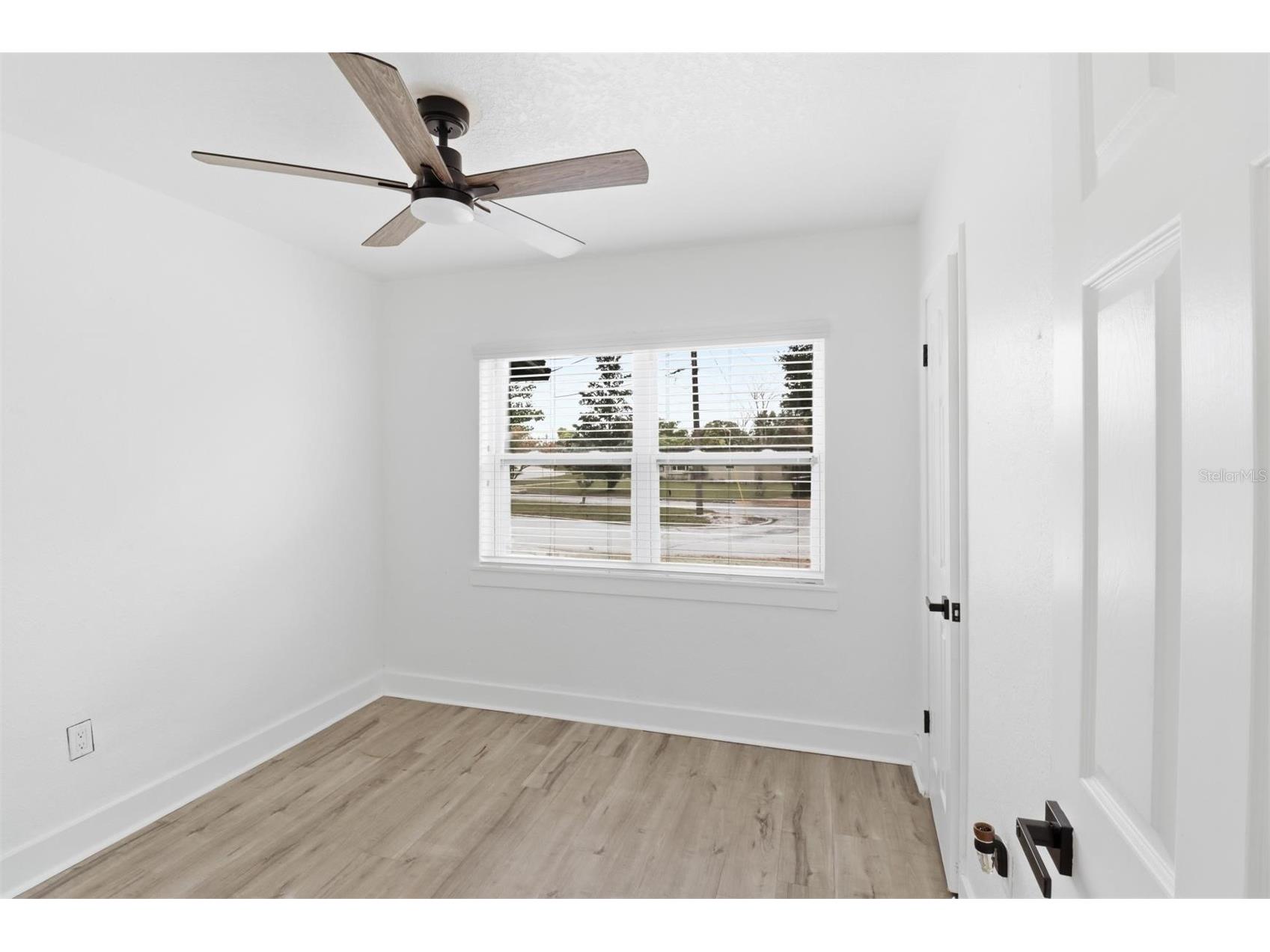 5345 Avon Court Orlando FL 32807 V4948341 image32