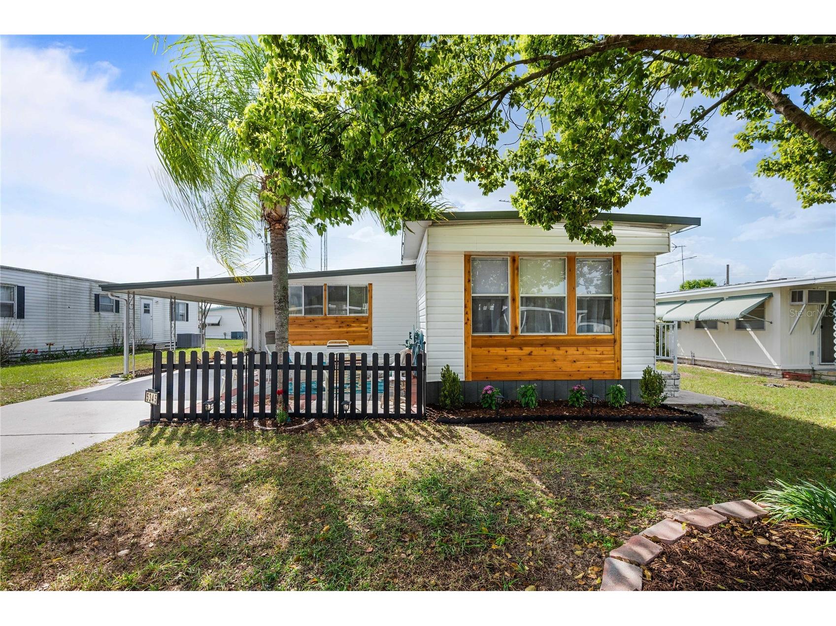 5345 Jo Street Zephyrhills FL 33542 TB8493658 image1