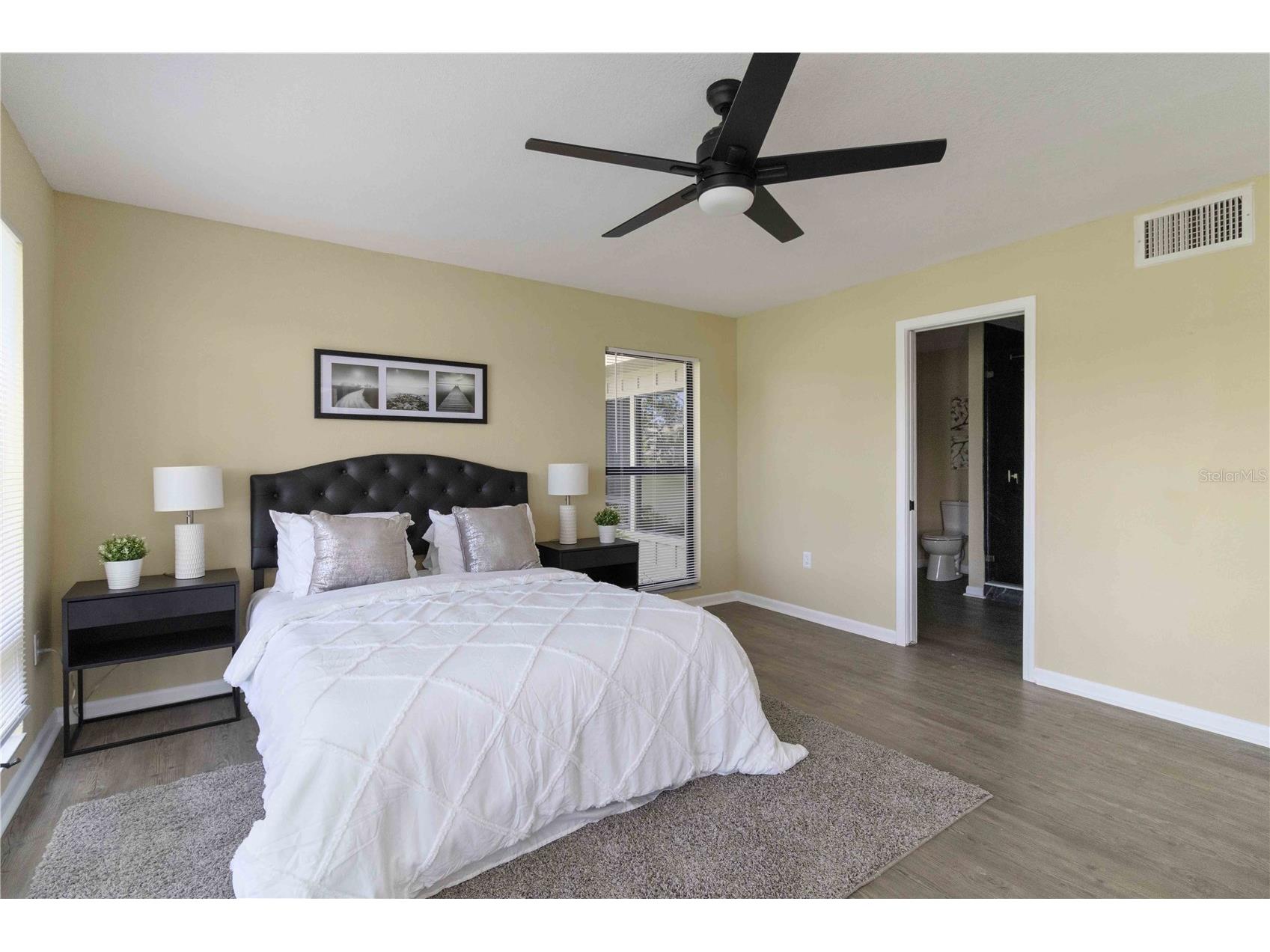 5345 Lake Arrowhead Trail #12 Sarasota FL 34231 A4686634 image19