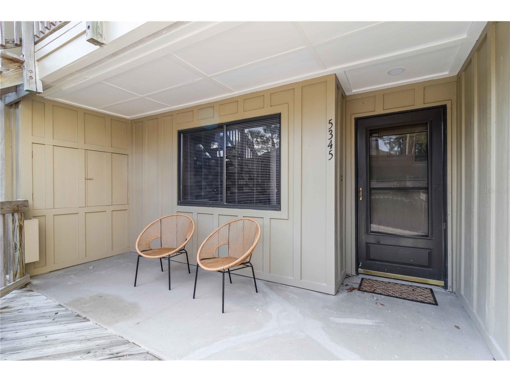 5345 Lake Arrowhead Trail #12 Sarasota FL 34231 A4686634 image3