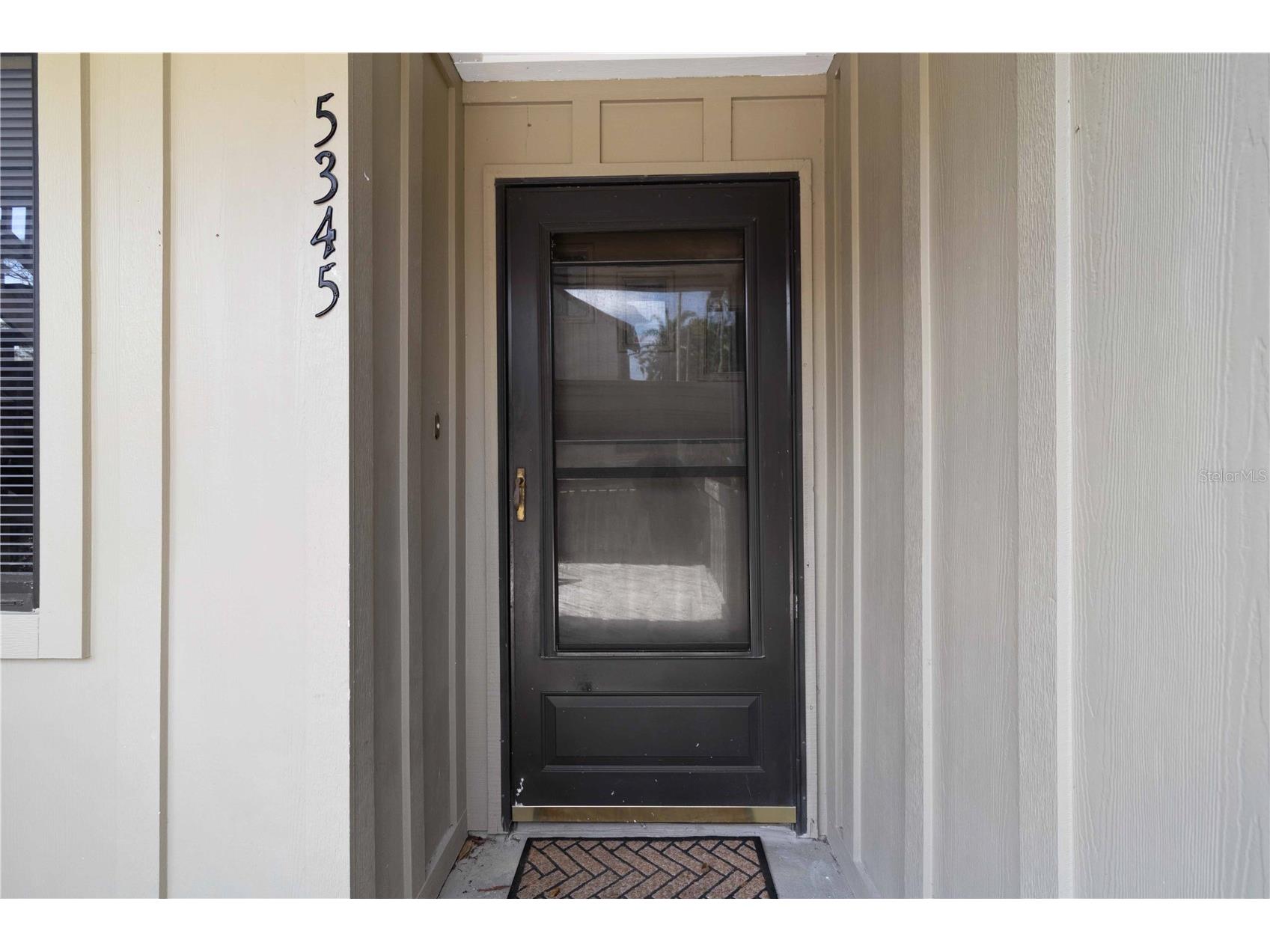 5345 Lake Arrowhead Trail #12 Sarasota FL 34231 A4686634 image4