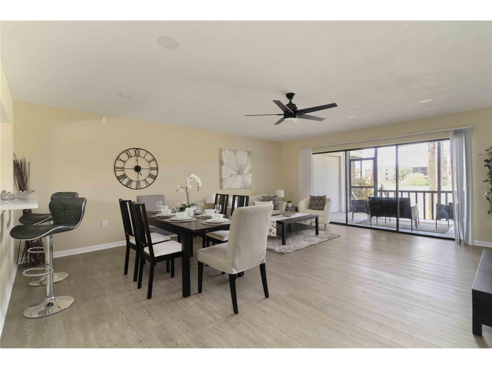 5345 Lake Arrowhead Trail #12 Sarasota FL 34231 A4686634 image9