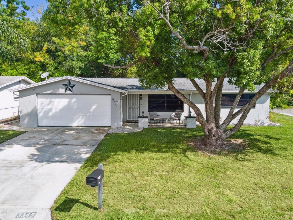 5345 Manor Drive New Port Richey FL 34652 W7858273 image1