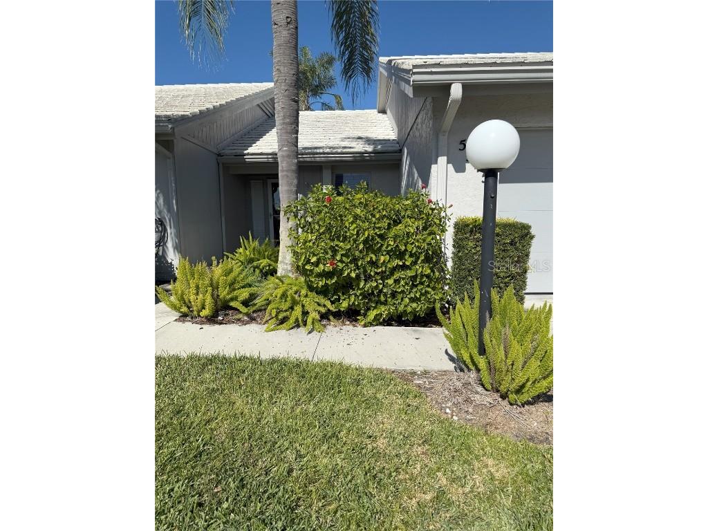 5345 Pamela Wood Way Sarasota FL 34233 A4637875 image1