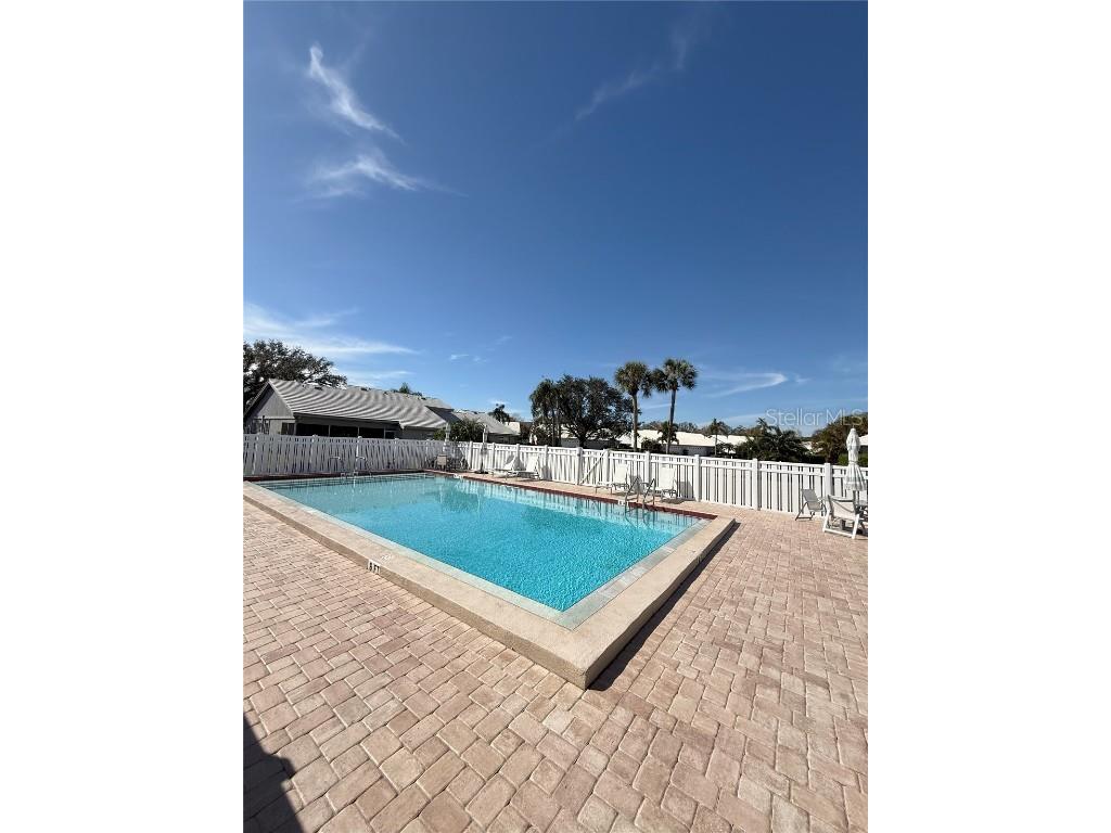 5345 Pamela Wood Way Sarasota FL 34233 A4637875 image6