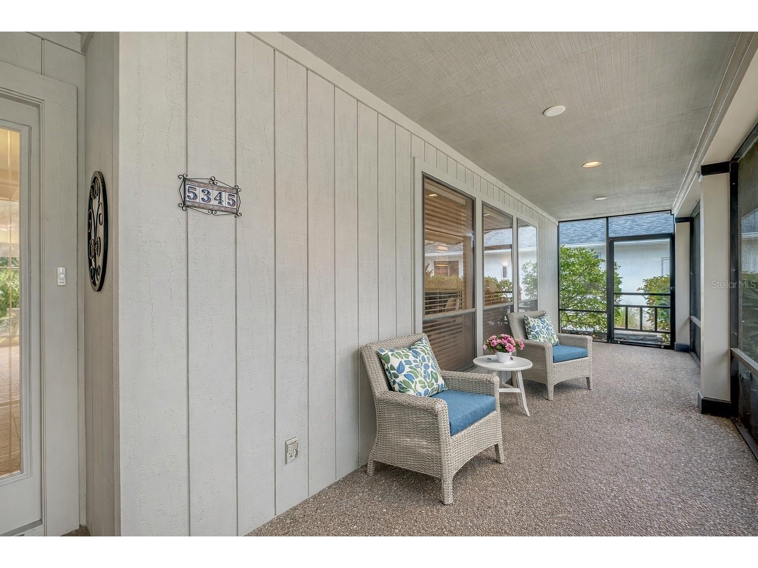 5345 Siesta Court Sarasota FL 34242 A4685607 image5