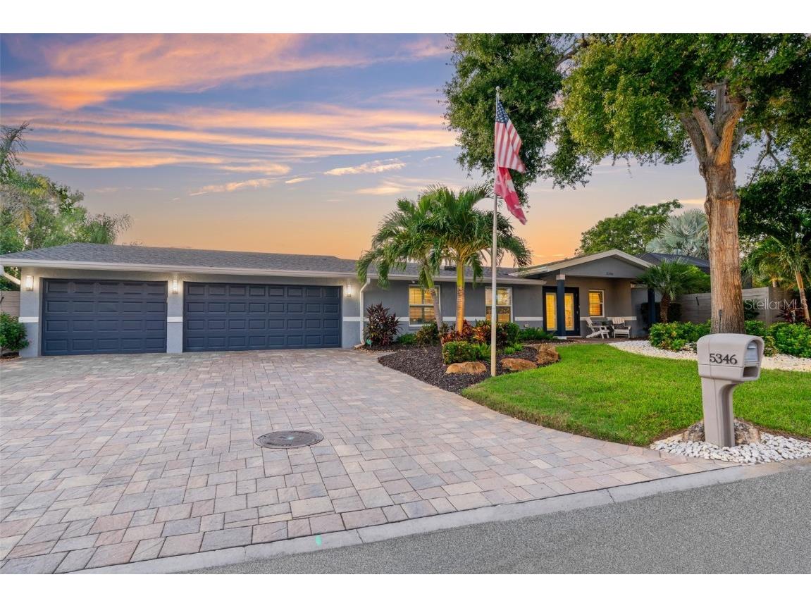 5346 Palos Verdes Drive Sarasota FL 34231 A4666602 image1