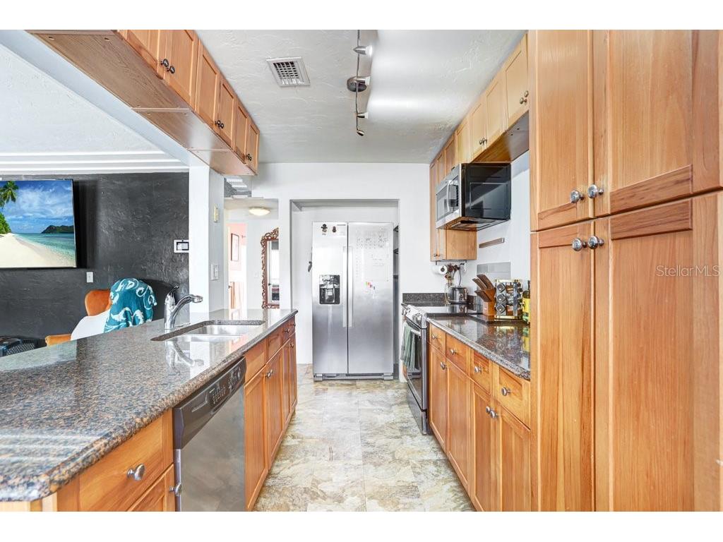 5347 10th Street N Saint Petersburg FL 33703 TB8498467 image11