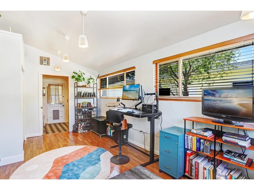 5347 10th Street N Saint Petersburg FL 33703 TB8498467 image17