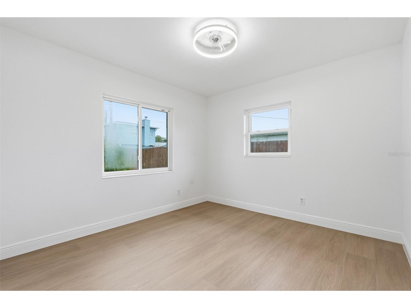 5347 30th Avenue N Saint Petersburg FL 33710 TB8483922 image10