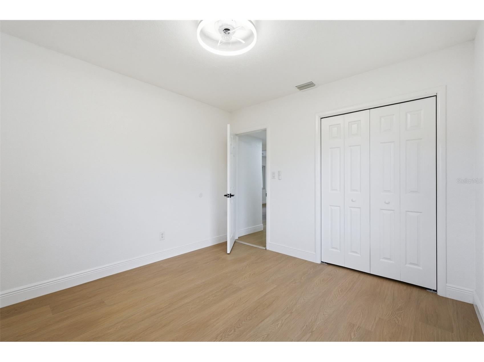 5347 30th Avenue N Saint Petersburg FL 33710 TB8483922 image12