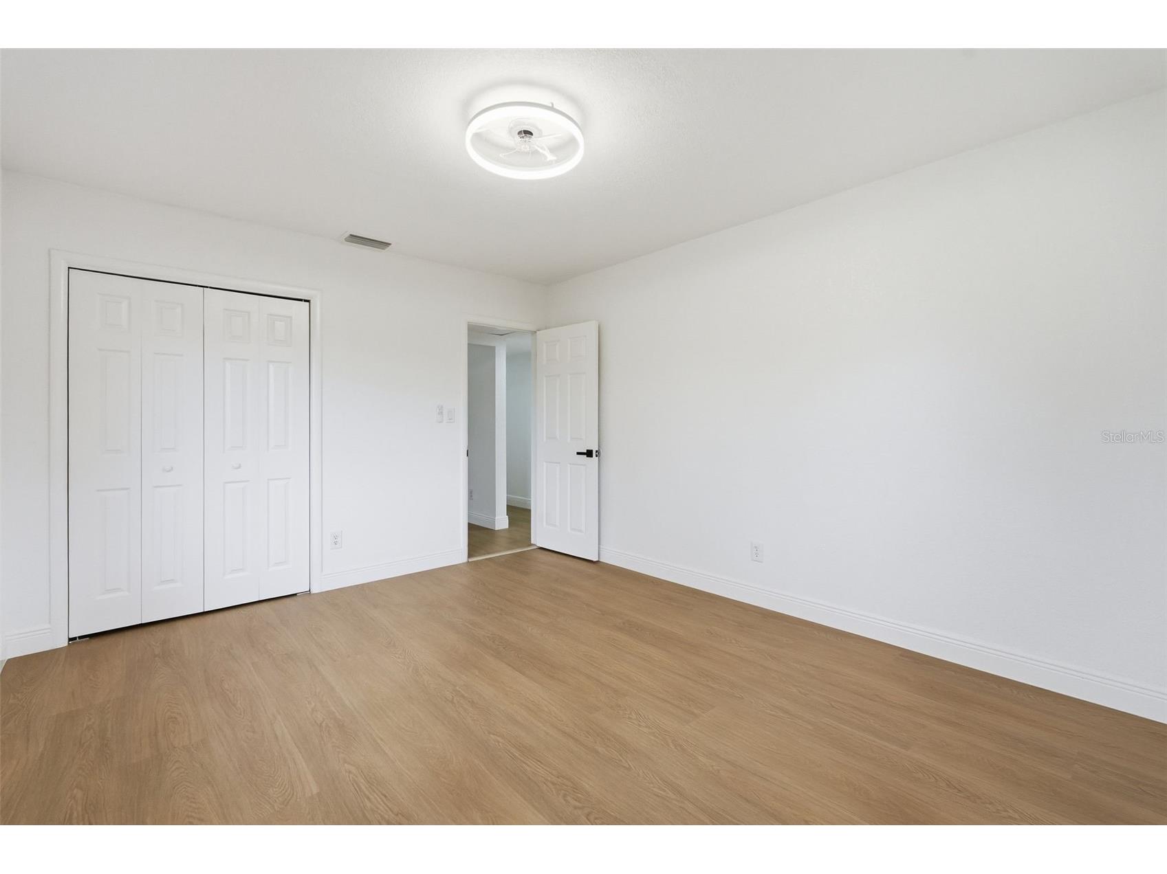 5347 30th Avenue N Saint Petersburg FL 33710 TB8483922 image18