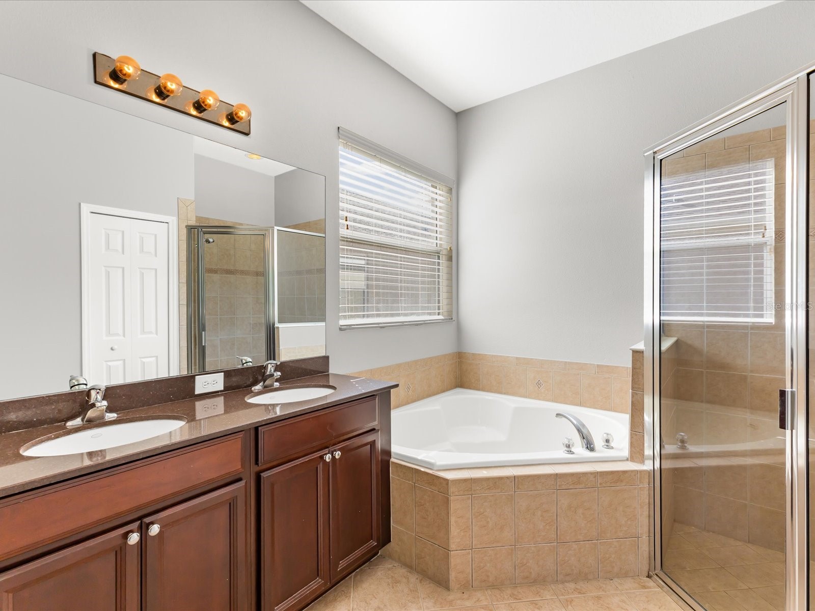 5347 Cappleman Loop Brooksville FL 34601 W7880521 image16