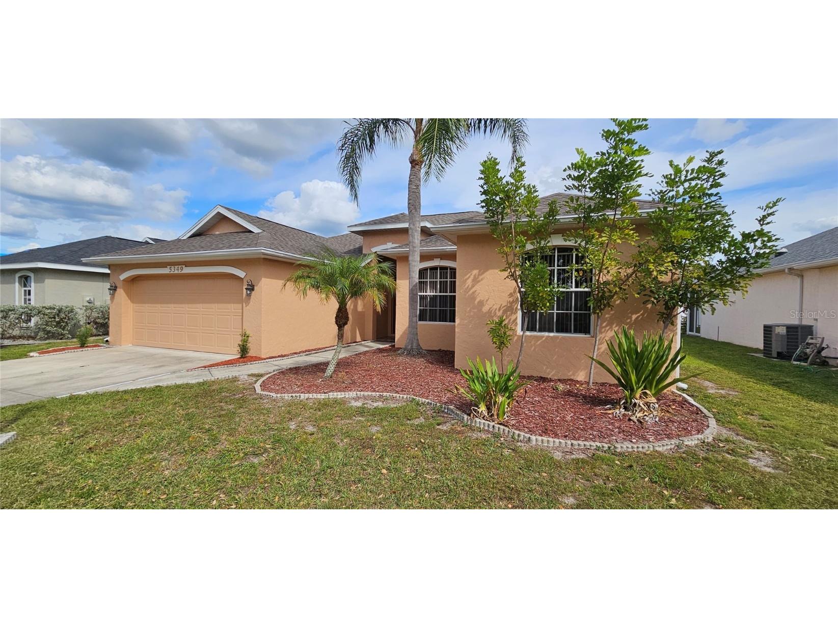 5349 Ashton Manor Drive Sarasota FL 34233 R4908267 image1