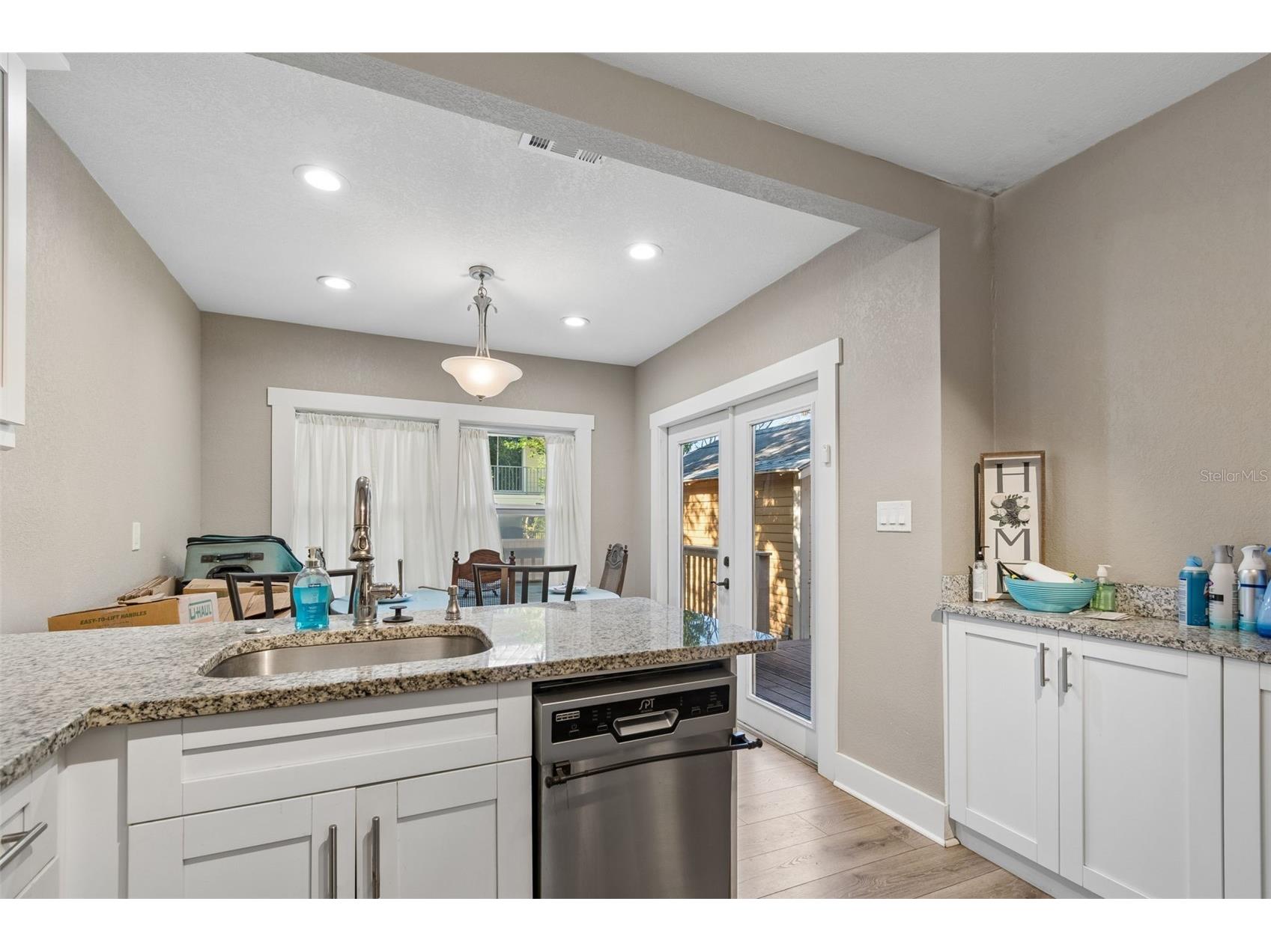 535 11th Avenue N Saint Petersburg FL 33701 TB8504807 image14