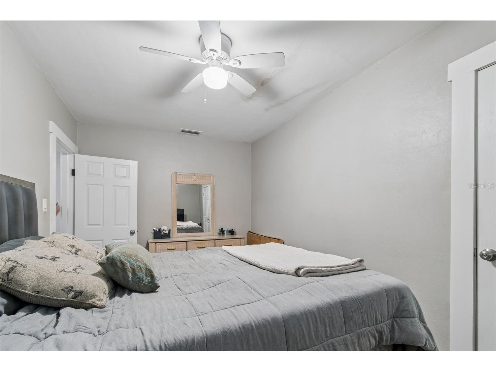535 11th Avenue N Saint Petersburg FL 33701 TB8504807 image17