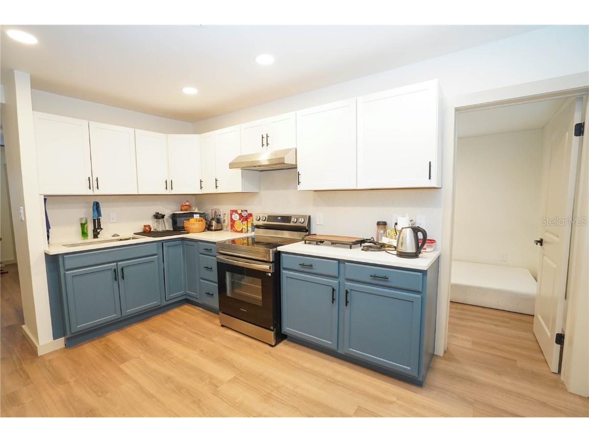 535 14th Avenue S #W Saint Petersburg FL 33701 TB8451918 image4