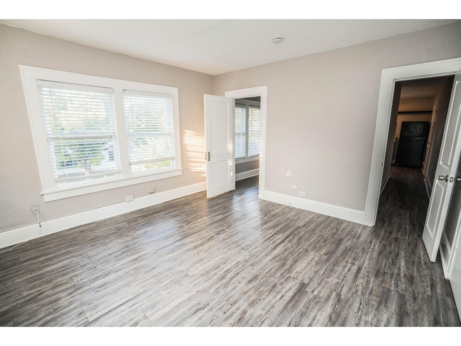 535 2nd Street N #4 Saint Petersburg FL 33701 TB8509121 image12