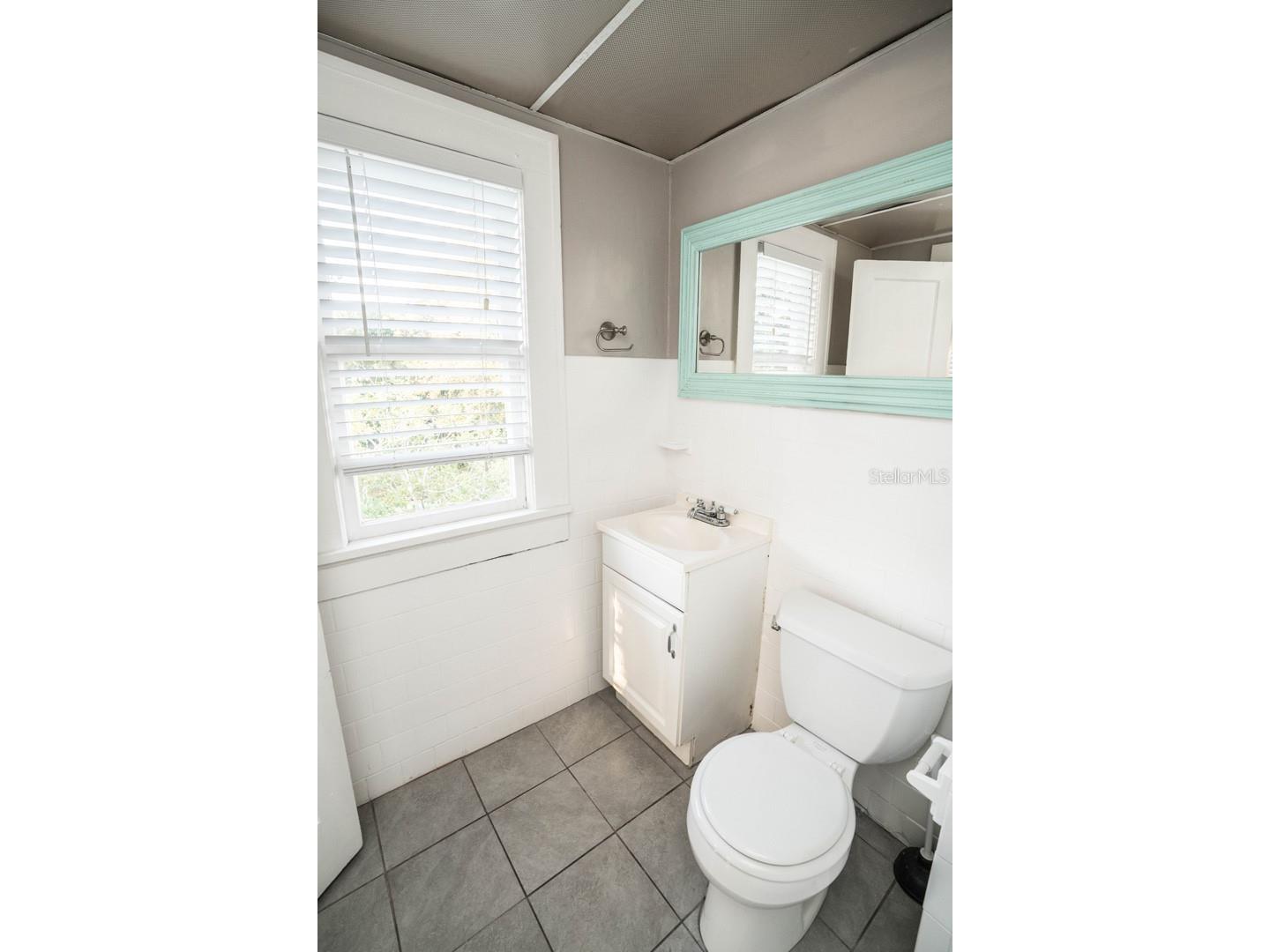 535 2nd Street N #4 Saint Petersburg FL 33701 TB8509121 image13
