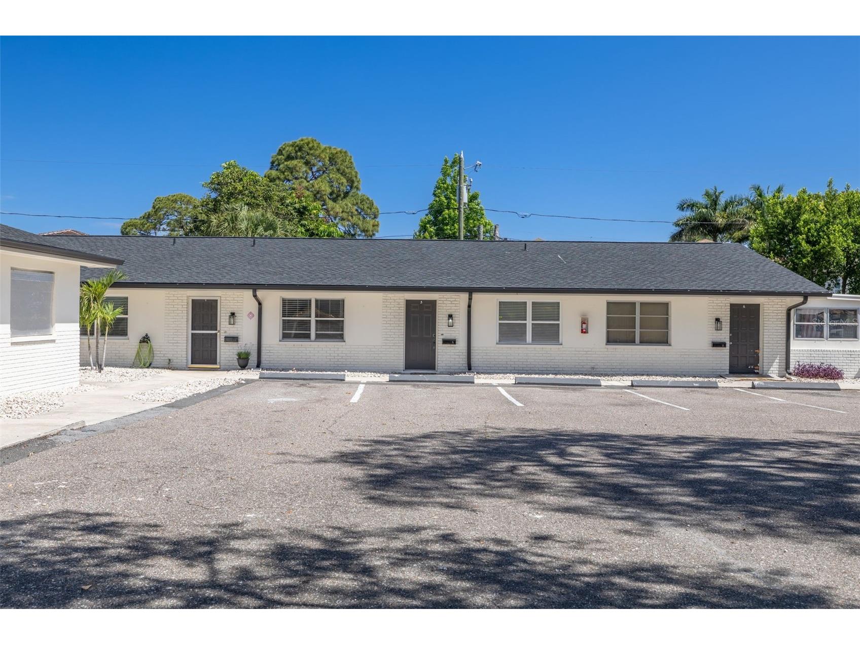 535 32nd Avenue N #5 Saint Petersburg FL 33704 TB8504313 image19