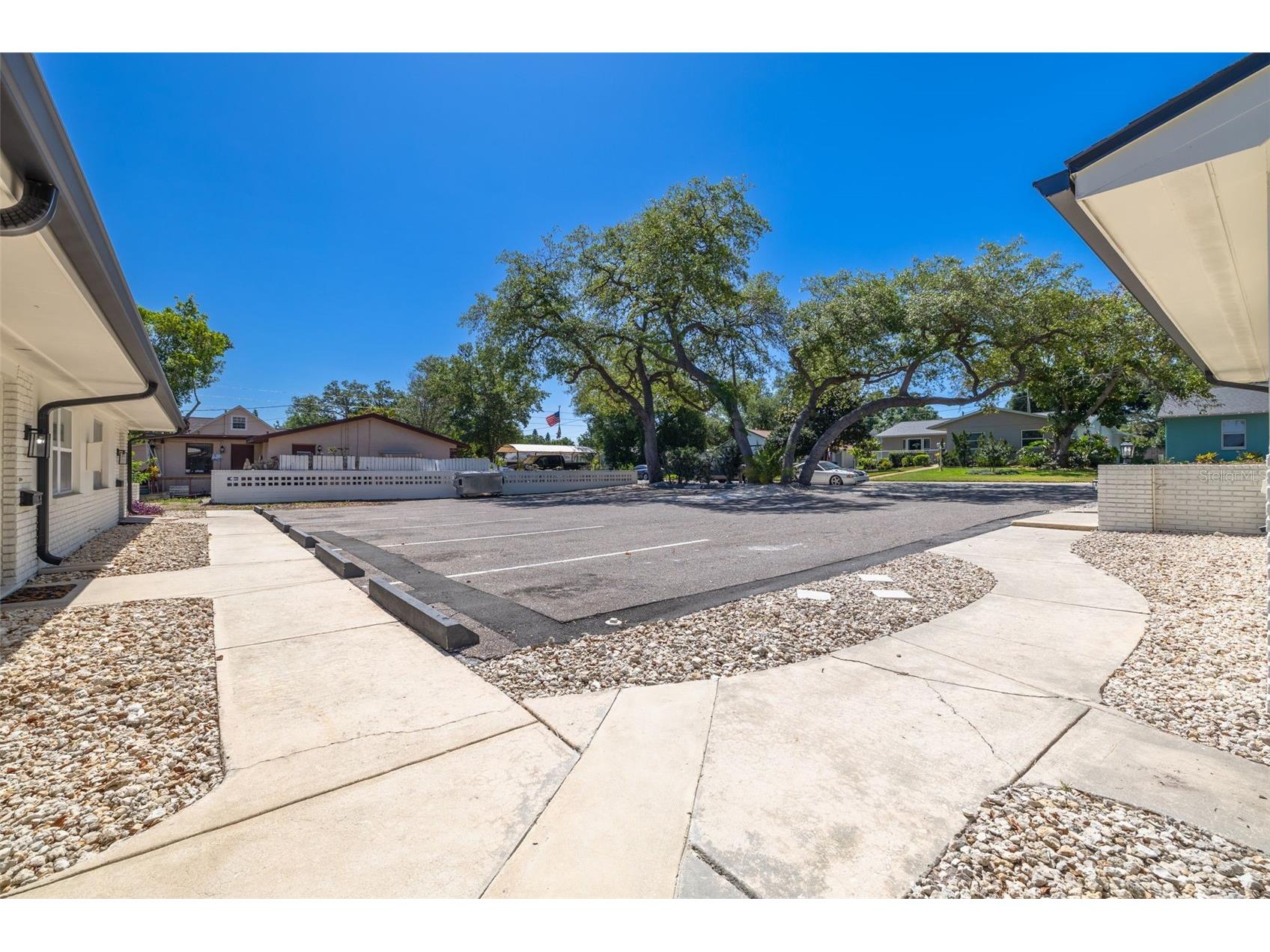 535 32nd Avenue N #5 Saint Petersburg FL 33704 TB8504313 image21