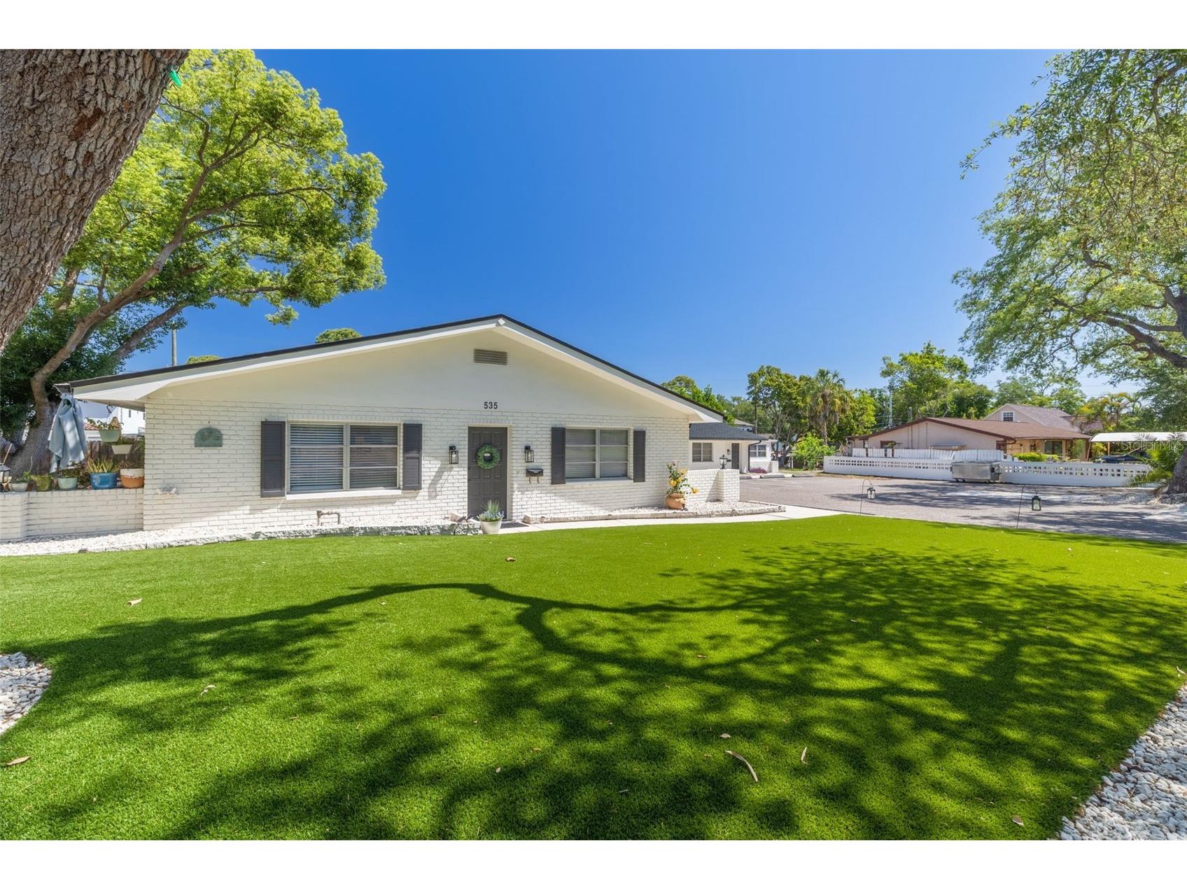 535 32nd Avenue N #5 Saint Petersburg FL 33704 TB8504313 image24