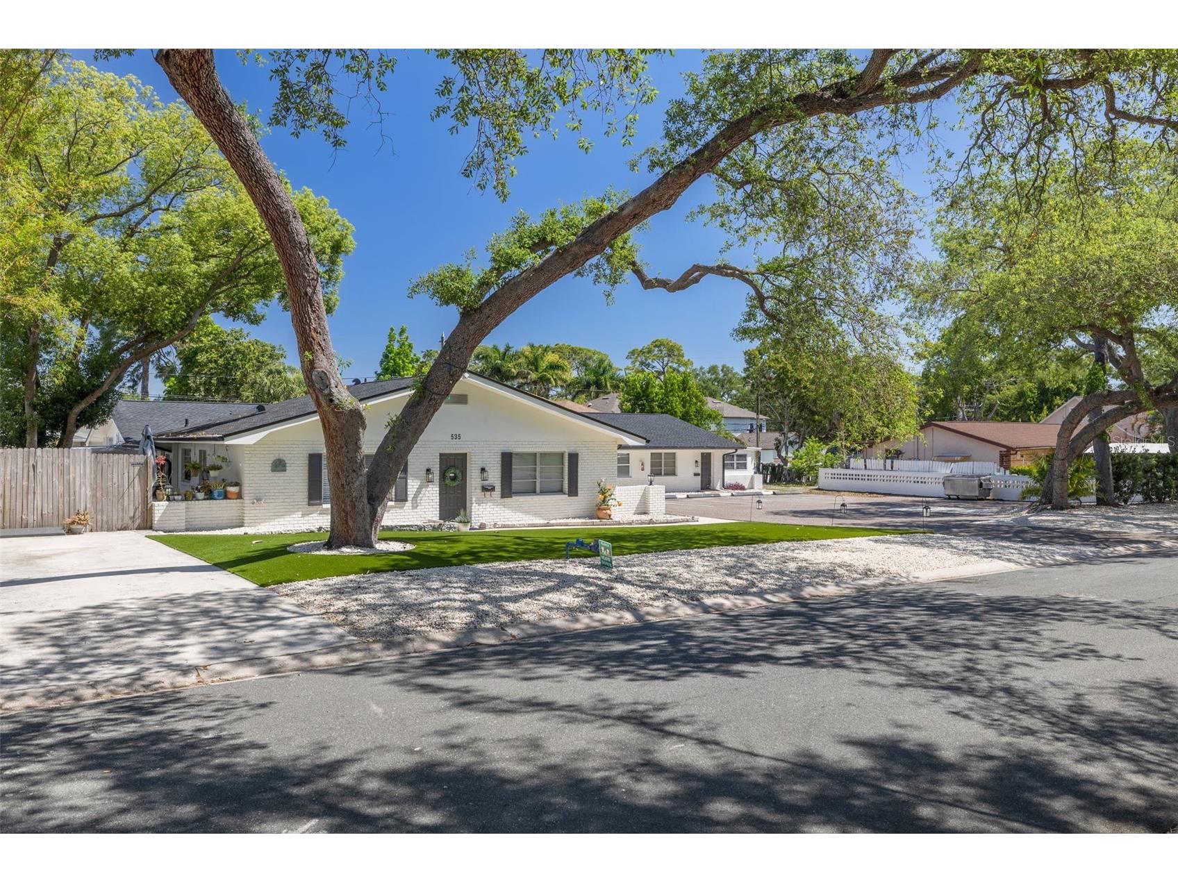 535 32nd Avenue N #5 Saint Petersburg FL 33704 TB8504313 image25