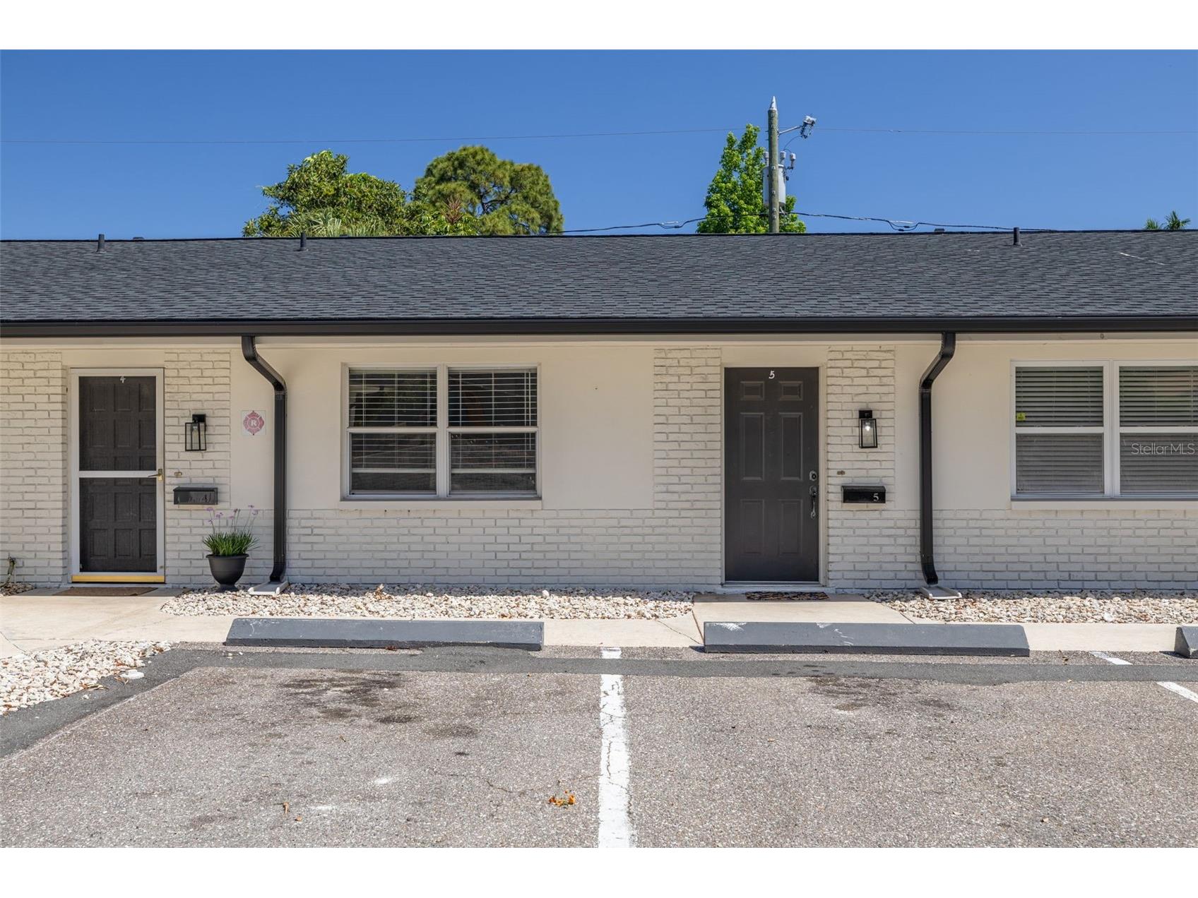 535 32nd Avenue N #5 Saint Petersburg FL 33704 TB8504313 image3