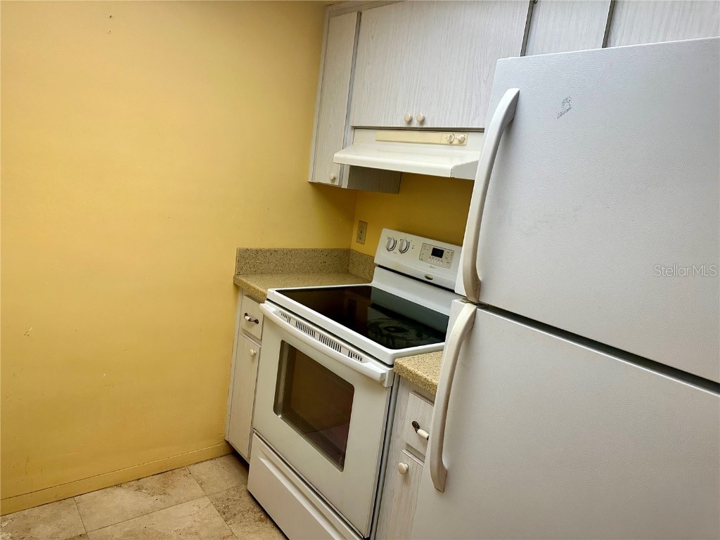 535 68th Avenue #2 Saint Pete Beach FL 33706 TB8452442 image8