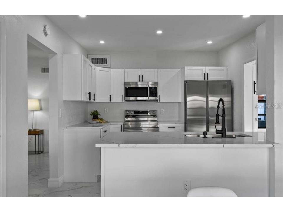 535 78th Avenue Saint Petersburg FL 33706 TB8524407 image9