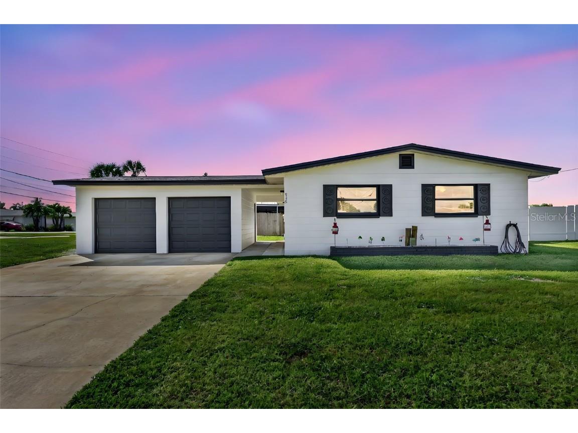 535 Barrett Drive Merritt Island FL 32952 - SYKES CREEK O6352429 image1