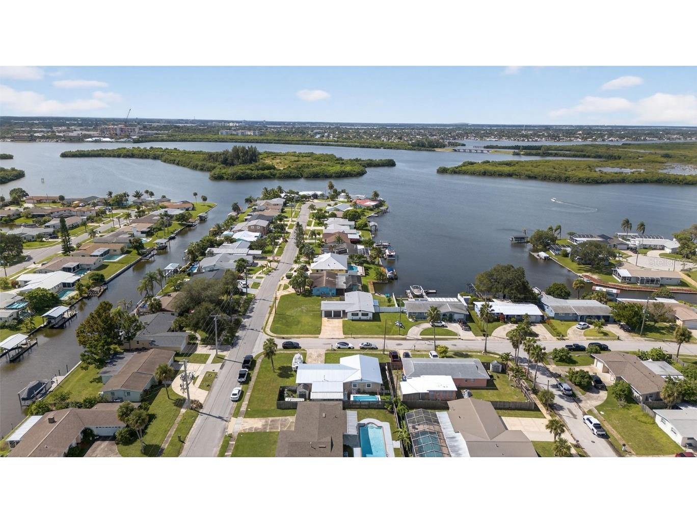 535 Barrett Drive Merritt Island FL 32952 - SYKES CREEK O6352429 image5