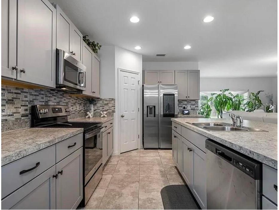 535 Darshire Avenue Eustis FL 32736 O6405646 image6