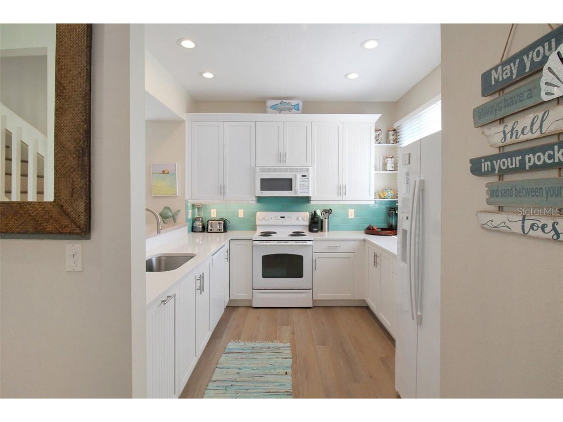 535 Forest Way Longboat Key FL 34228 A4655086 image18