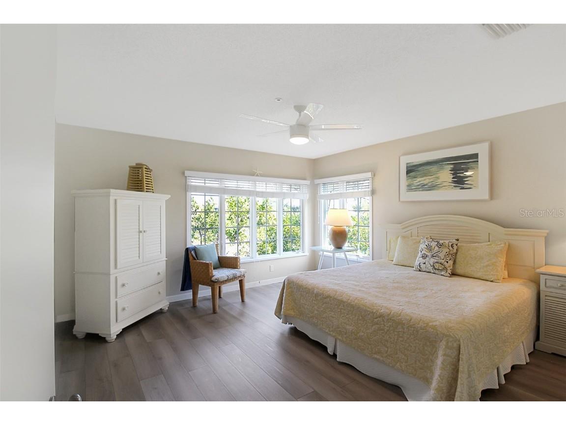 535 Forest Way Longboat Key FL 34228 A4655086 image27