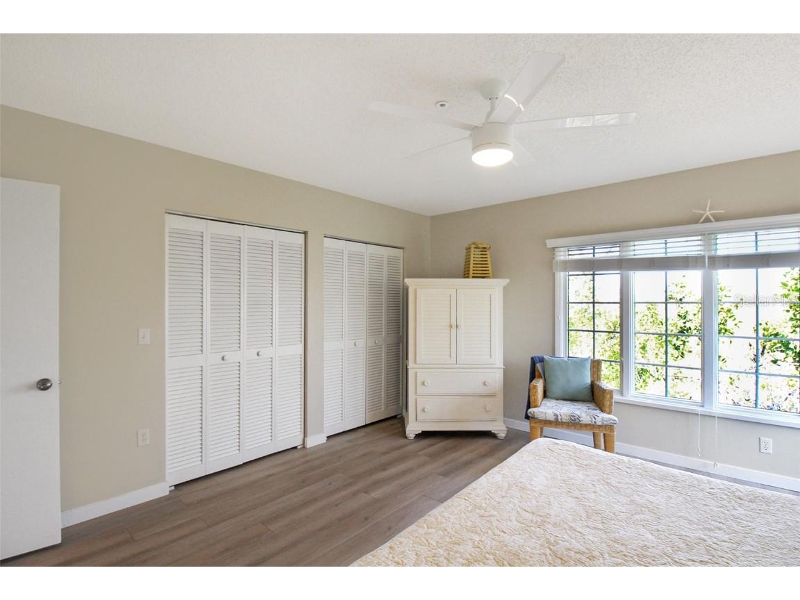 535 Forest Way Longboat Key FL 34228 A4655086 image30