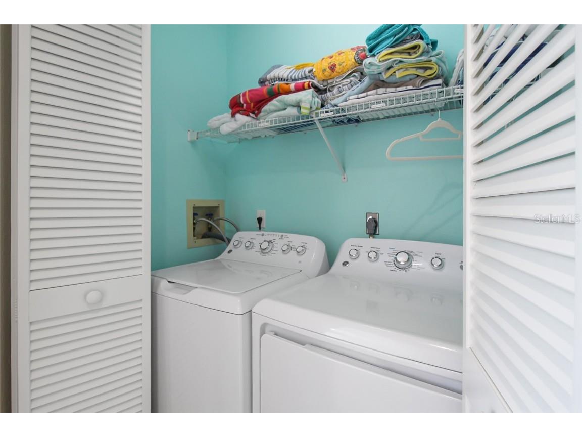 535 Forest Way Longboat Key FL 34228 A4655086 image39