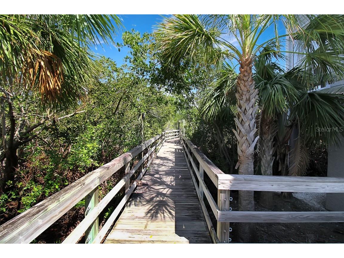 535 Forest Way Longboat Key FL 34228 A4655086 image47