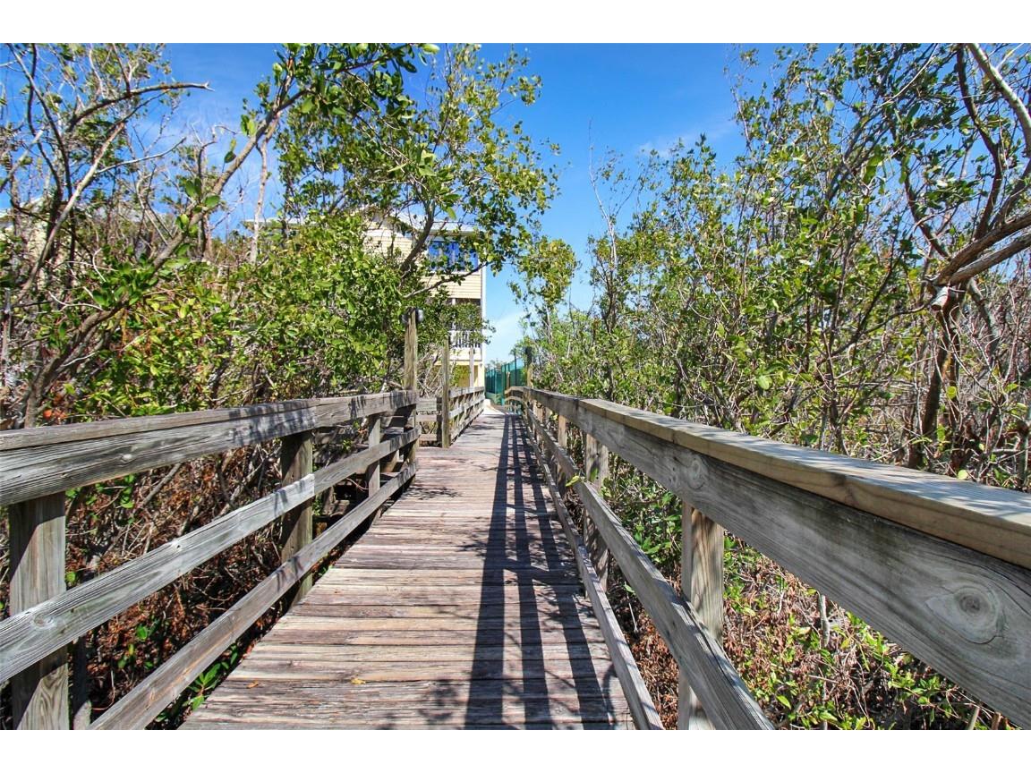 535 Forest Way Longboat Key FL 34228 A4655086 image49