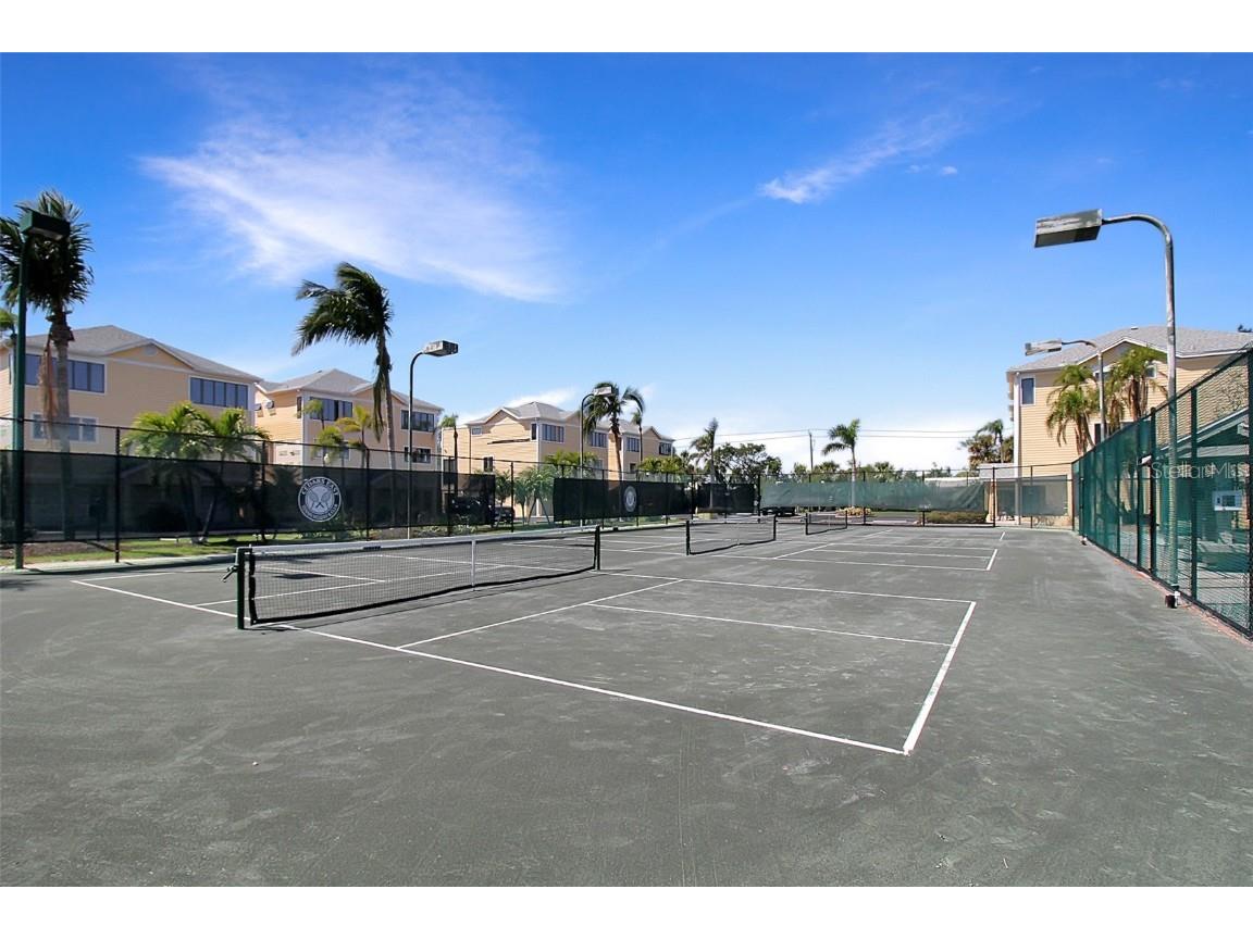 535 Forest Way Longboat Key FL 34228 A4655086 image60