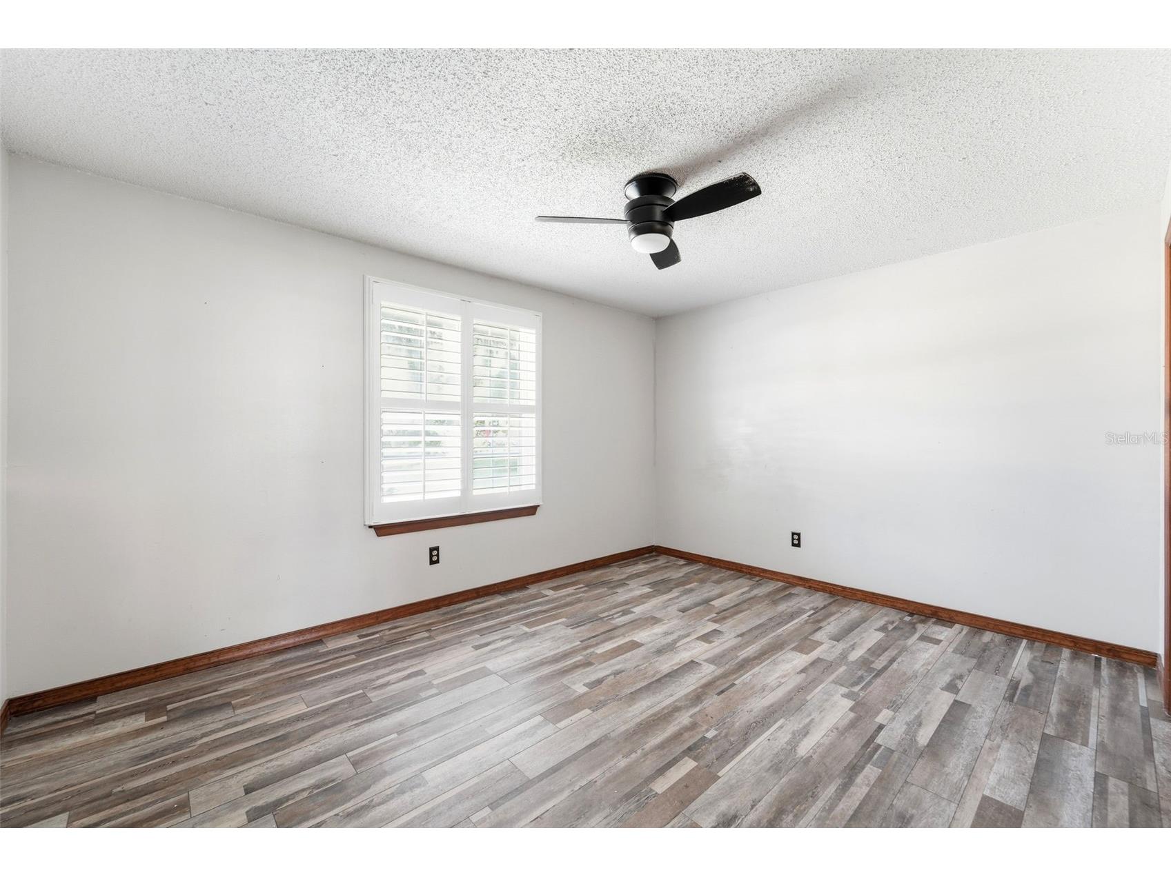535 Land O Lakes Court Deland FL 32724 V4949899 image44